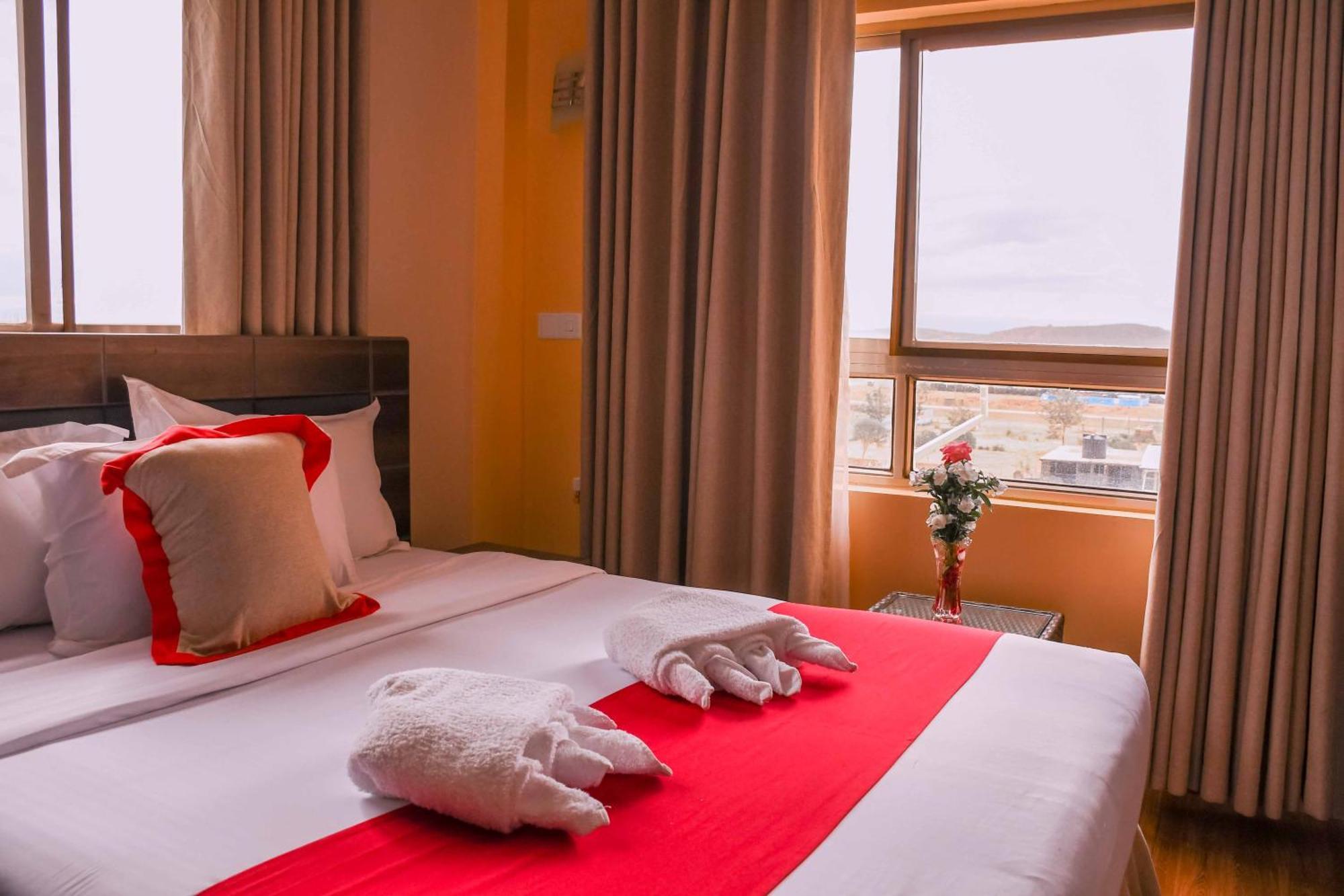 Buraha Zenoni Hotel And Resort Nakuru Dış mekan fotoğraf