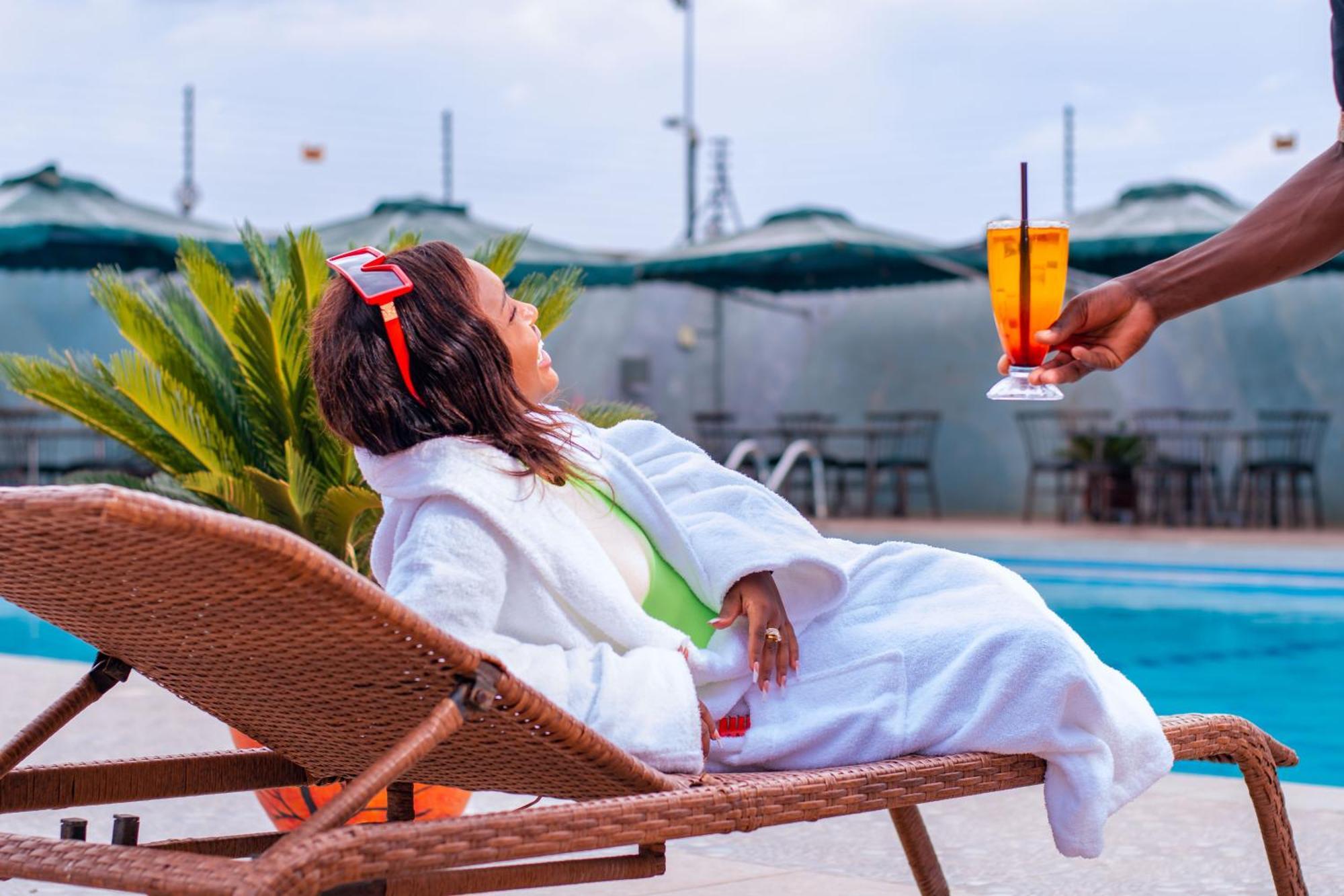 Buraha Zenoni Hotel And Resort Nakuru Dış mekan fotoğraf
